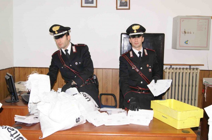 Locri: i carabinieri fanno luce sul mancato recapito della posta ai cittadini