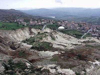 “Scarsa attenzione verso il dissesto geo-idrologico” Dura presa di posizione dell'Ordine dei Geologi della Calabria