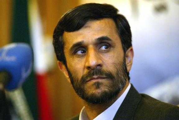 Iran: esplosione in raffineria in visita Ahmadinejad