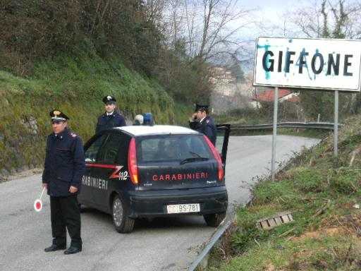 Giffone, un arresto per furto di preziosi e fucili