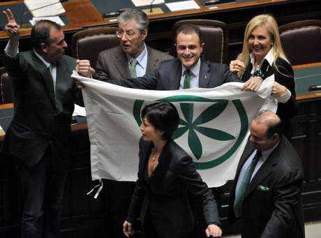 Federalismo: la Camera dà la fiducia