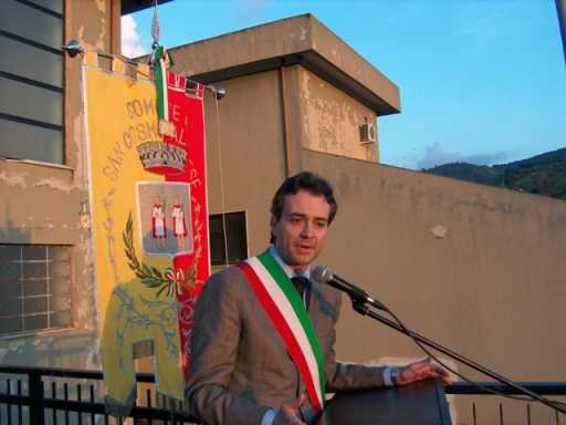 “Il doppio incarico di Gianluca Gallo è un oltraggioso svilimento della legislazione italiana”