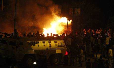 Egitto: scontri fra copti e musulmani, 10 morti