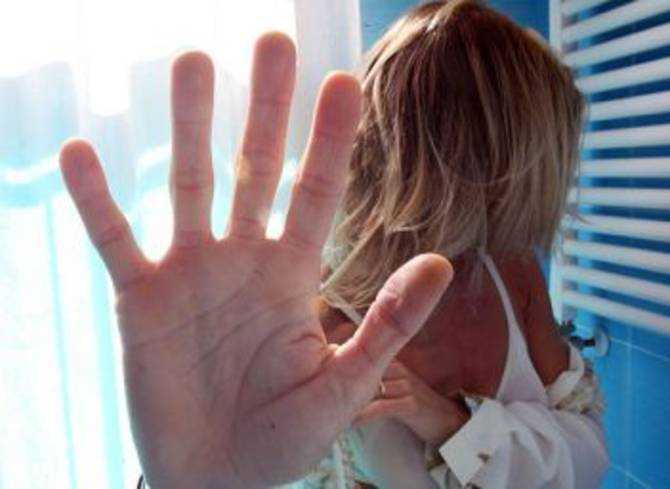 L’Asp di Reggio contro gli abusi sessuali e i maltrattamenti su donne e minori