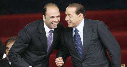 Berlusconi: “Non mi ricandido, penso ad Alfano premier”