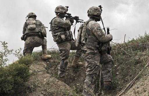Attentato in Afghanistan: dieci soldati Nato uccisi in un attentato
