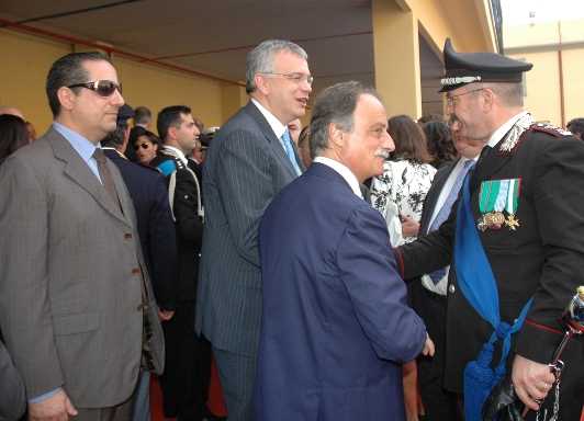 Talarico, ha presenziato alla cerimonia solenne per il 197° anniversario della fondazione dell’Arma dei carabinieri