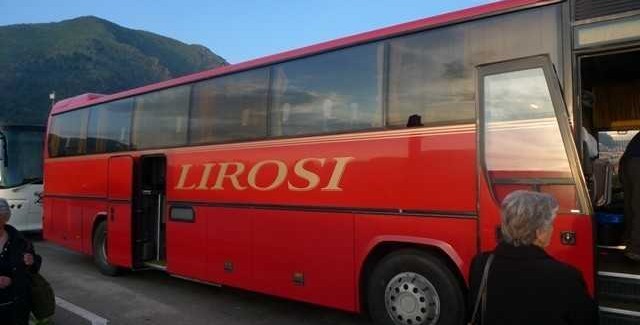 Bus della Lirosi insufficienti per il trasporto scolastico U.Di.Con., attraverso una serie di segnalazioni ricevute, si fa portavoce del malcontento degli studenti
