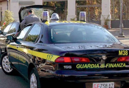 Appalti pubblici grazie a funzionari corrotti, 9 arresti tra Calabria e Lombardia