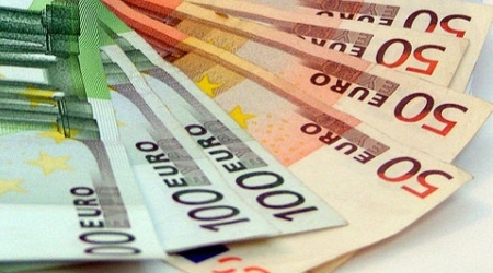 Truffe: vacanze vere, allarme euro falsi