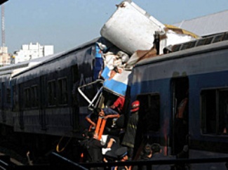 Argentina: deraglia treno 49 morti