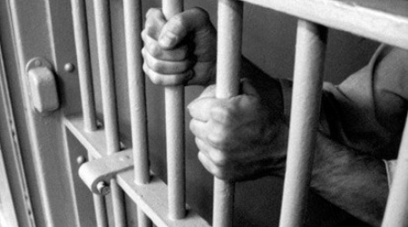 Detenuto evade dal carcere di Palmi durante l’ora d’aria