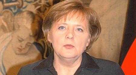 Merkel: sì al diritto di ingerenza sui bilanci nazionali