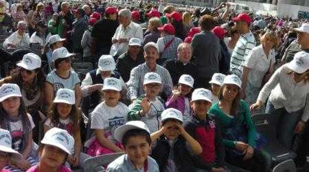 I bambini dell’oratorio San Michele Arcangelo invitano il Papa a Platania