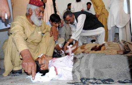 Pakistan: attacco armato a Quetta, morti