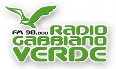 Un attentato incendiario ha completamente distrutto l’emittente radiofonica “Radio Gabbiano Verde”