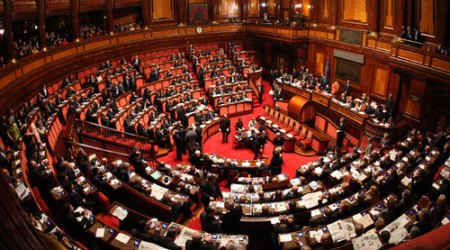 Rientro capitali: ok definitivo Senato, è legge Renzi: ok ddl, è proprio volta buona. Padoan: non è condono, si paga tutto