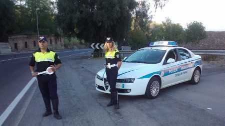 Quindici persone denunciate dalla polizia locale di Lamezia Terme nell’ultima settima