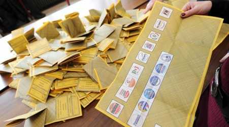 Elezioni regionali in Calabria, Callipo, Aiello e Tansi hanno votato Candidati centrosinistra, M5s e civico alle urne già stamattina. Jole Santelli non ha potito votare è residente a Roma 