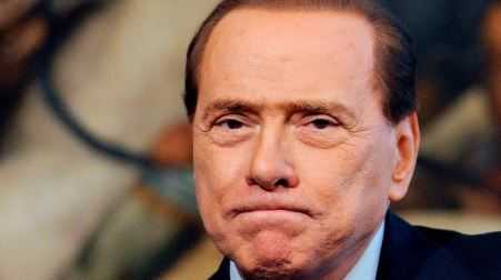 Giunta, sì decadenza Berlusconi