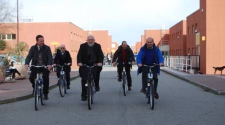 Consegnate le prime biciclette per muoversi nel Campus di Arcavacata