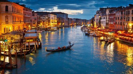 Venezia, premio biennale “La gondola dell’arte”