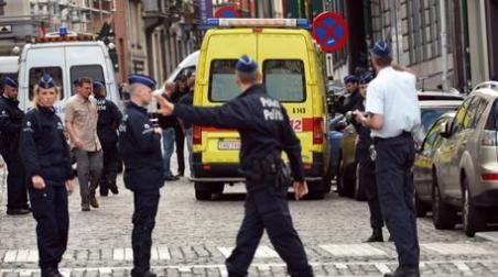Belgio: sparatoria vicino alla sinagoga di Bruxelles, 3 morti