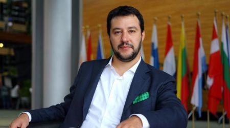 Salvini apprezza il patrimonio turistico della Calabria Il sindaco di Gerace lo invita a visitare la “città dello sparviero”
