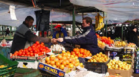 Riprende il mercato settimanale a Locri