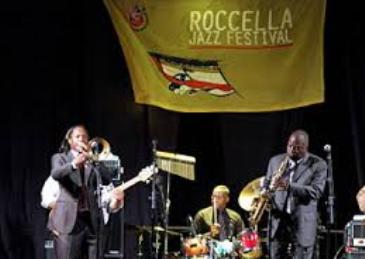 Roccella, approvata la proposta legge a sostegno del Festival Il Consiglio Comunale delibera a sostegno del Festival Internazionale del Jazz Rumori Mediterranei