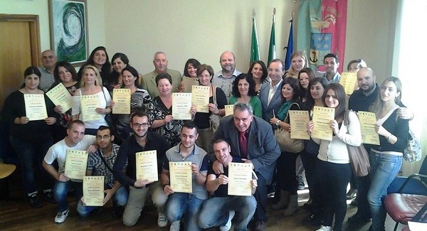 “Assistere per Integrare” La provincia di Crotone consegna 27 attestati per la qualifica di assistenti familiari