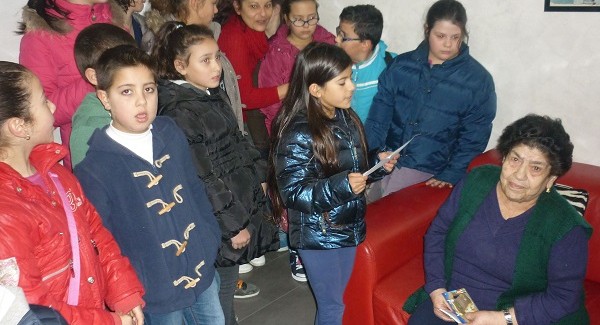 L’Oratorio di Platania visita gli ammalati I Bambini hanno regalato un sorriso a chi soffre