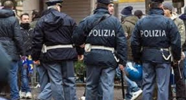 Aggressione tifosi Catanzaro, Daspo per due ultrà Catania Gli incidenti si verificarono lo scorso 11 ottobre davanti lo stadio della società siciliana