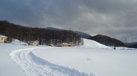 Arriva la neve in Calabria: Novacco è pronta ad ospitare gli appassionati Il centro montano cosentino è pronto ad accogliere gli amanti della neve. Sabato 3 gennaio 2015 giornata di neve con Sci Club