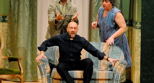 Grande successo per la commedia “La casa chiusa” L'evento è andato in scena al Teatro Grandinetti di Lamezia