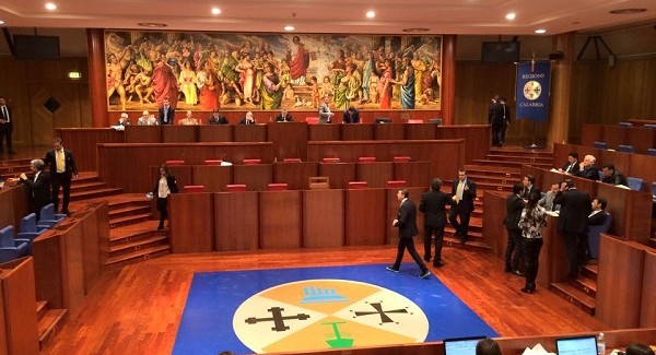 Dopo lunghe ore, il consiglio regionale ha eletto le presidenze delle commissioni Alla commissione regionale anti 'ndrangheta è andato De Caprio (FI), l'Udc resta fuori dalle presidenze