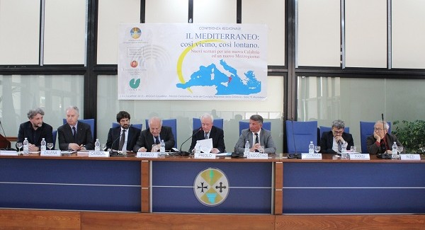 Conclusosi a Reggio il convegno “Il Mediterraneo: così vicino, così lontano” Nuovi scenari per la Calabria e il Mezzogiorno