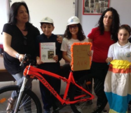 Scuola Reggio vince concorso “Io riciclo e proteggo ambiente” Primo posto per un'alunna dell’Istituto comprensivo “Carducci – Vittorino Da Feltre” 
