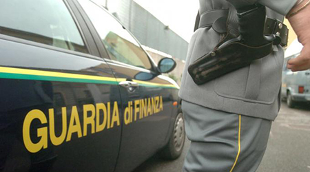 Crotone, Guardia di Finanza scopre evasore totale Sottratti al fisco redditi per circa diciassette milioni di euro
