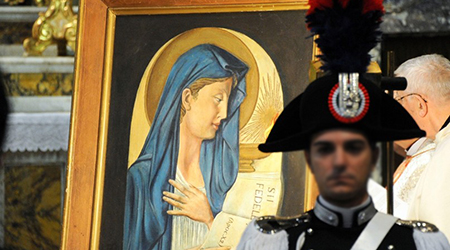 I Carabinieri di Vibo Valentia celebrano la “Virgo Fidelis” Sabato 21 novembre, nella Chiesa di San Leoluca, il tradizionale appuntamento con la cerimonia in onore della Madonna patrona dell'Arma