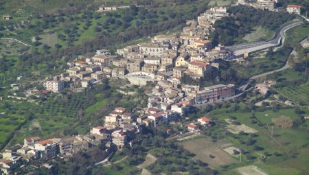 Siderno: venerdì 27 novembre la presentazione del PSR Il Comune di Siderno organizza un incontro operativo con il GAL "Alta Locride" per presentare il Programma di Sviluppo Rurale