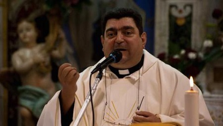 Don Strangio lascia la guida del santuario di Polsi Il sacerdote è indagato per associazione mafiosa
