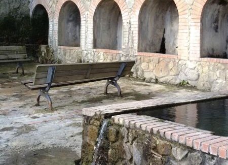 Cirò, riqualificata la fontana dei canali Paletta ringrazia Calabria Verde e Forestale