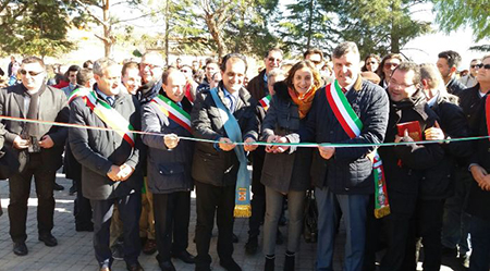 Inaugurato il “Paese dei Balocchi” a Sellia Marina Il presidente della Provincia di Catanzaro, Enzo Bruno: «Un importante momento di socialità e crescita culturale»