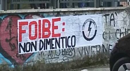 Blocco Studentesco di Lamezia ricorda le Foibe Affissi striscioni con su scritto “Foibe: non dimentico”