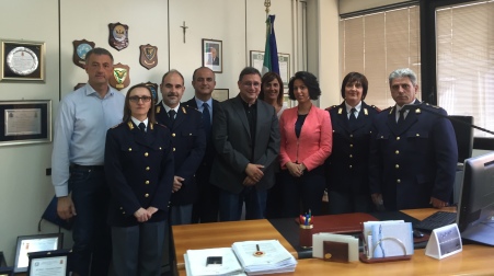 Marziale visita Compartimento regionale Polposta Reggio “La gente impari a segnalare i reati contro i minori”