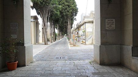 Atti vandalici al cimitero monumentale di Condera Il delegato Rocco Albanese: «Chiediamo la collaborazione dei cittadini»