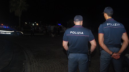 Reggio, operazioni della Polizia nei lidi della città Focus ‘ndrangheta in centro città e nel quartiere di Archi