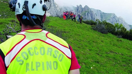 Calabria: precipitano 2 alpinisti Sul massiccio del Pollino, salvati dal Soccorso  Alpino Calabria. 