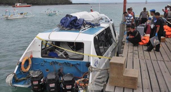 Esplosione su traghetto carico di turisti a Bali, feriti 2 catanzaresi Si tratta di una coppia di sposi in viaggio di nozze in Indonesia: non sarebbero in pericolo di vita